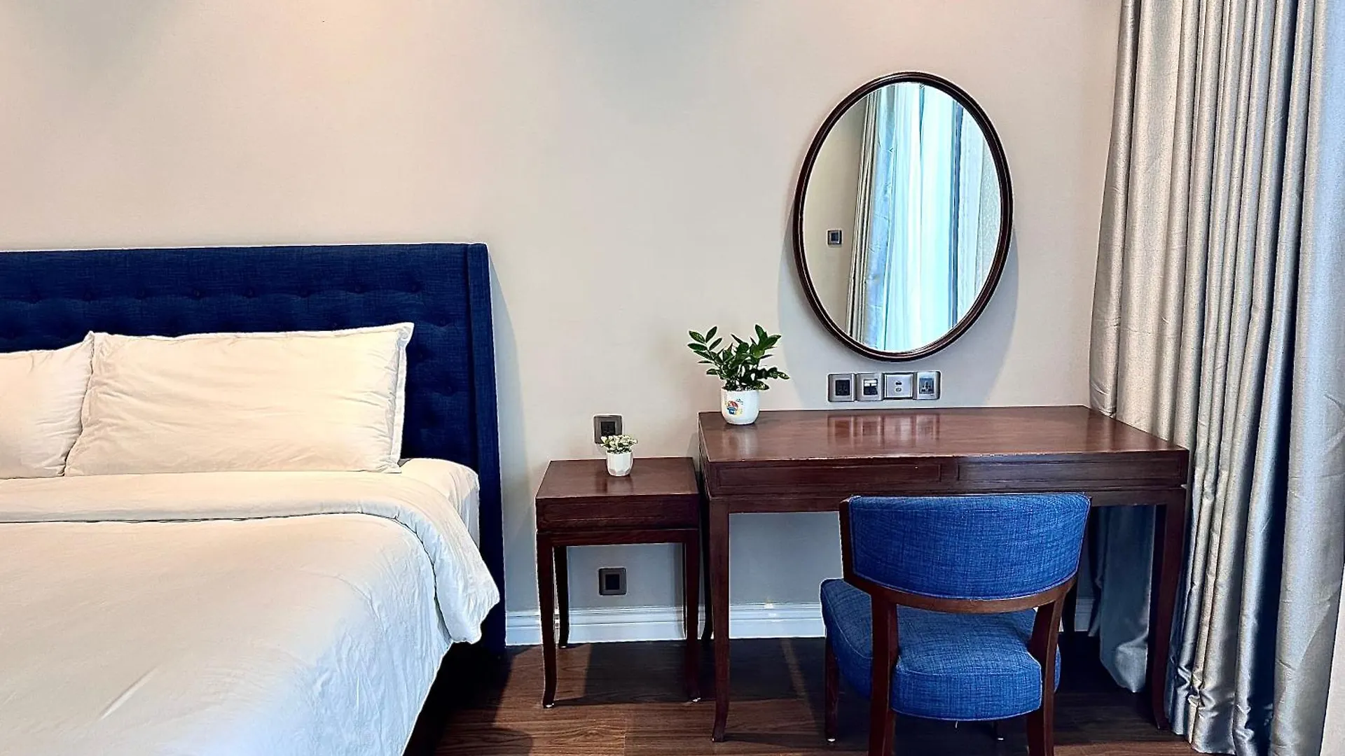 Da Nang Ocean View Luxury Apartment